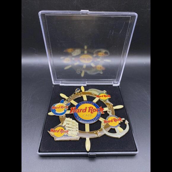 Hard Rock Cafe Yokohama Japan 3rd Anniversary July 18, 2000 ~ 5 Piece Puzzle Pin - Picture 2 of 9